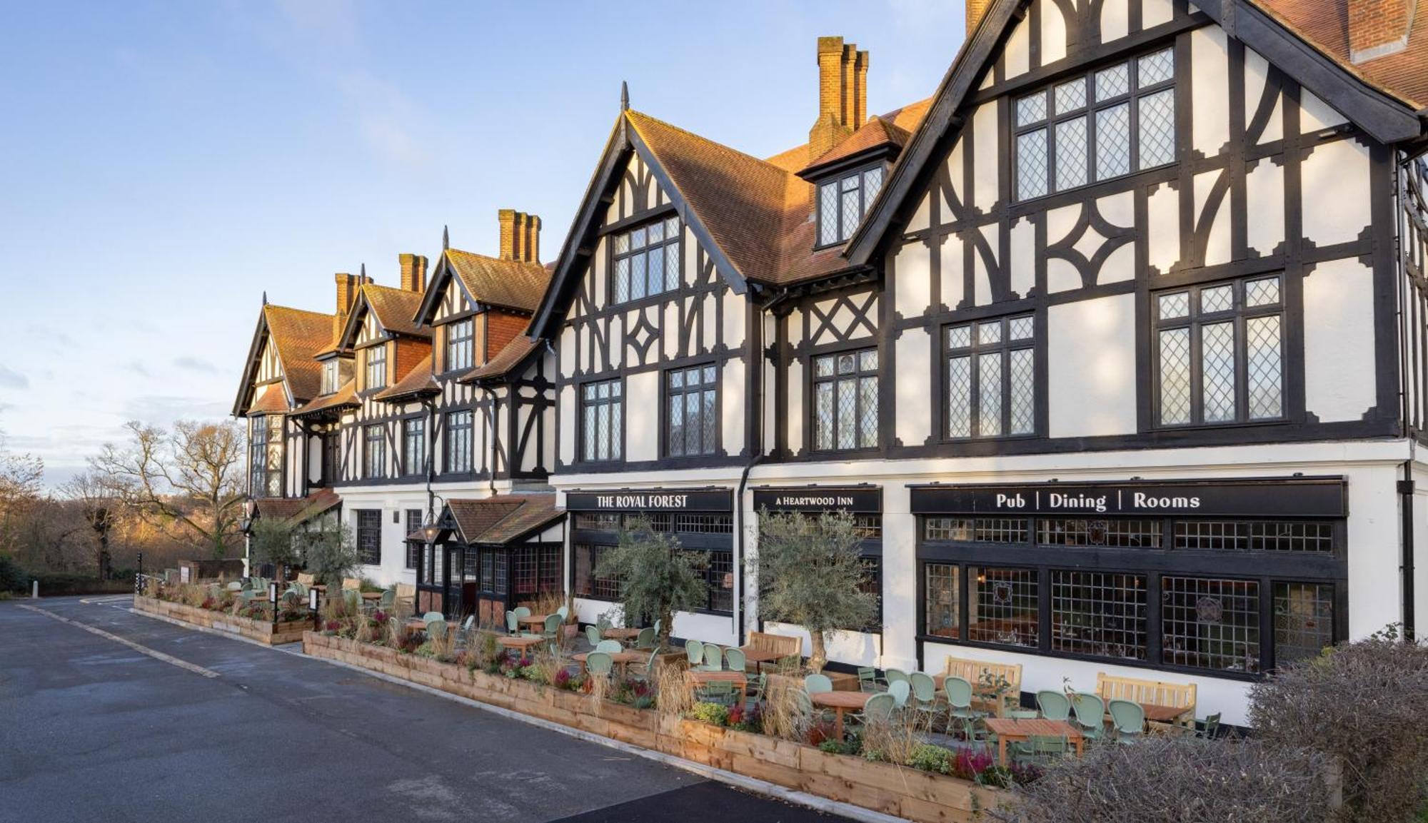 The Royal Forest - A Heartwood Inn Chingford Exterior foto